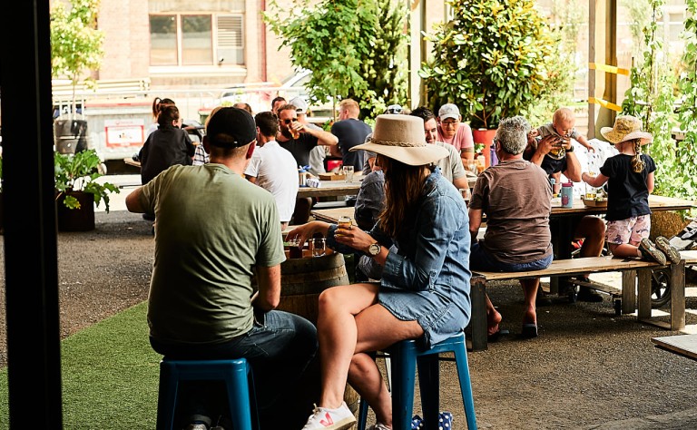 hobart brewing seating bucks