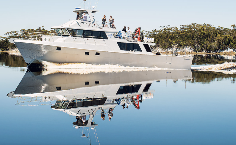 hobart boat the bucks co