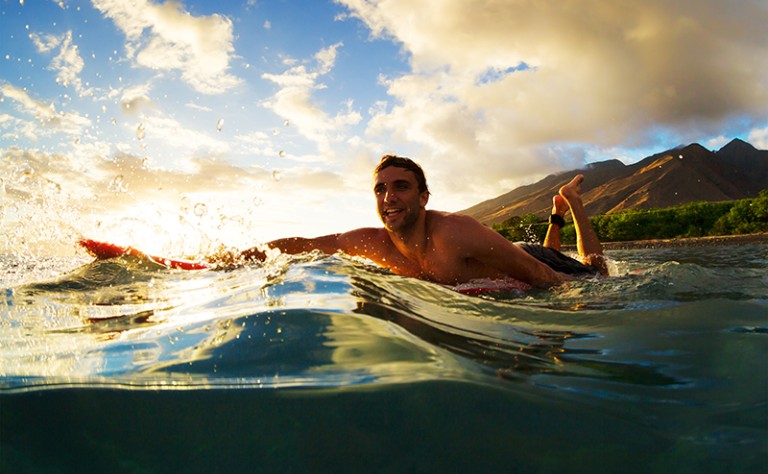 01 man surfing