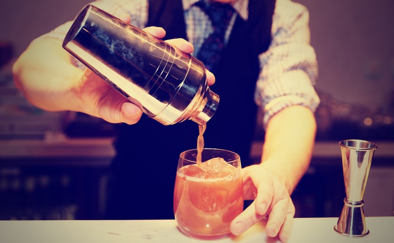 Cocktail bartender